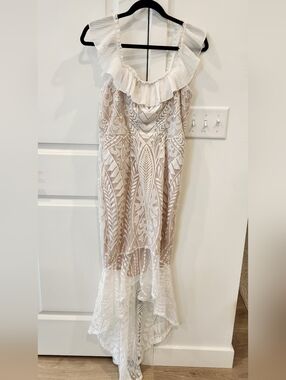 Selfie Leslie Ivory and Nude Embroidered Dress